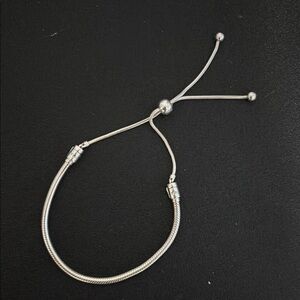 Elegant Silver Adjustable Bracelet Pandora